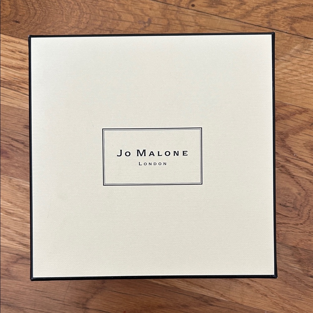 Jo Malone London Ivory Gift Box